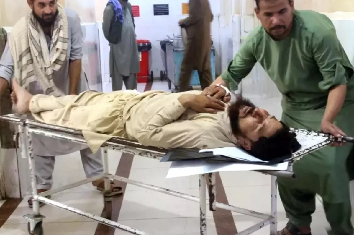 afganistanda 60 buyuklugunde deprem 20 olu Cz81isIw