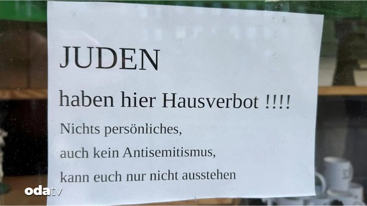 almanyada tarihi yaralar acildi kitapcidan tepki ceken tabela rcFiZ5dY