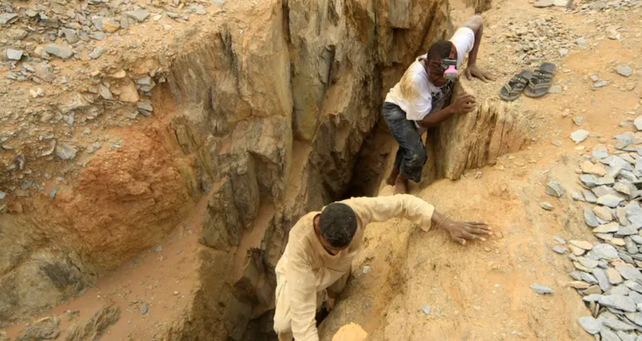 sudanda altin madeni faciasi 6 olu cok sayida kisi gocuk altinda StpSn4nU