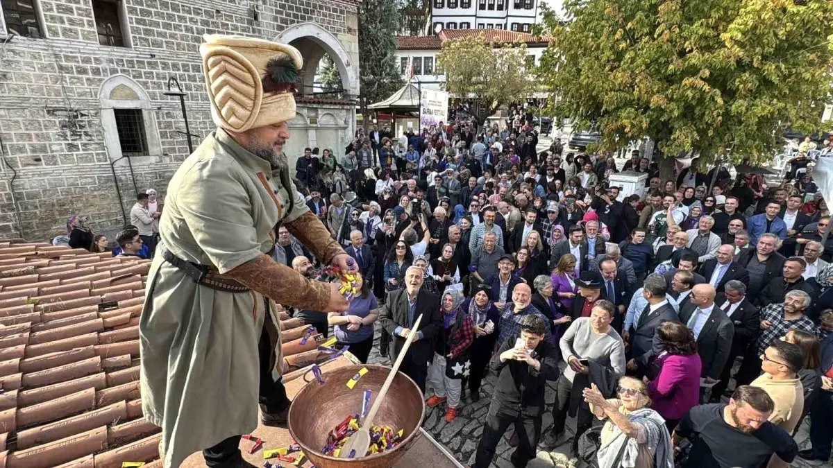 9 safran festivali basladi FVFWxyXK.jpg