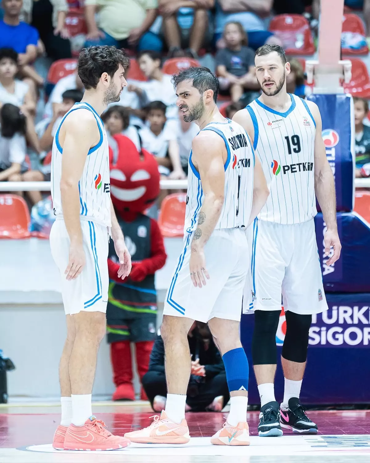 aliaga petkimspor fiba europe cupta csm corona brasovu agirliyor hXsSgrla.jpg
