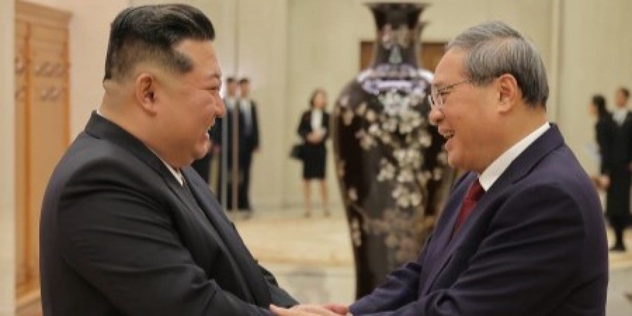 kuzey koredeki cin heyeti veda etti AzpV57jU.jpg