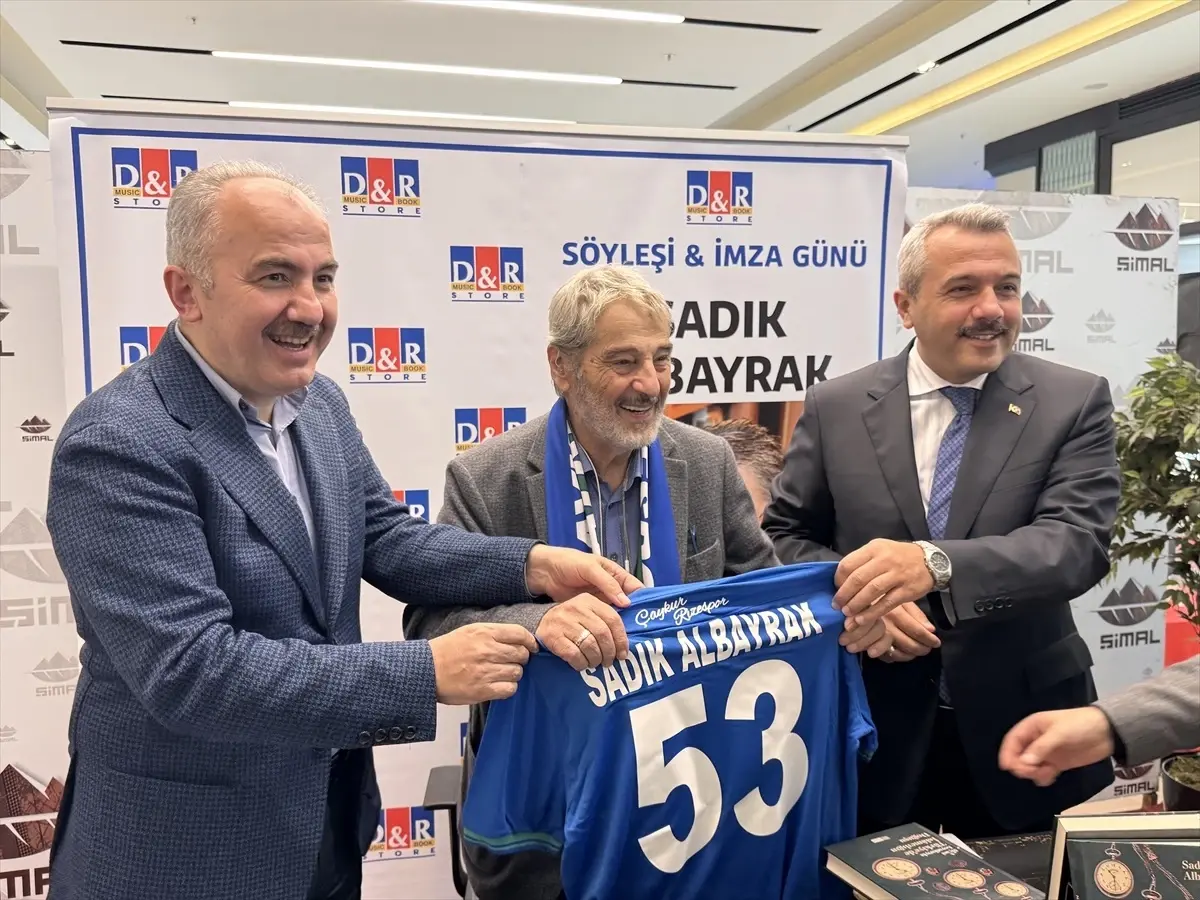 sadik albayrak rizede okurlariyla bulustu ZNlunCC3.jpg